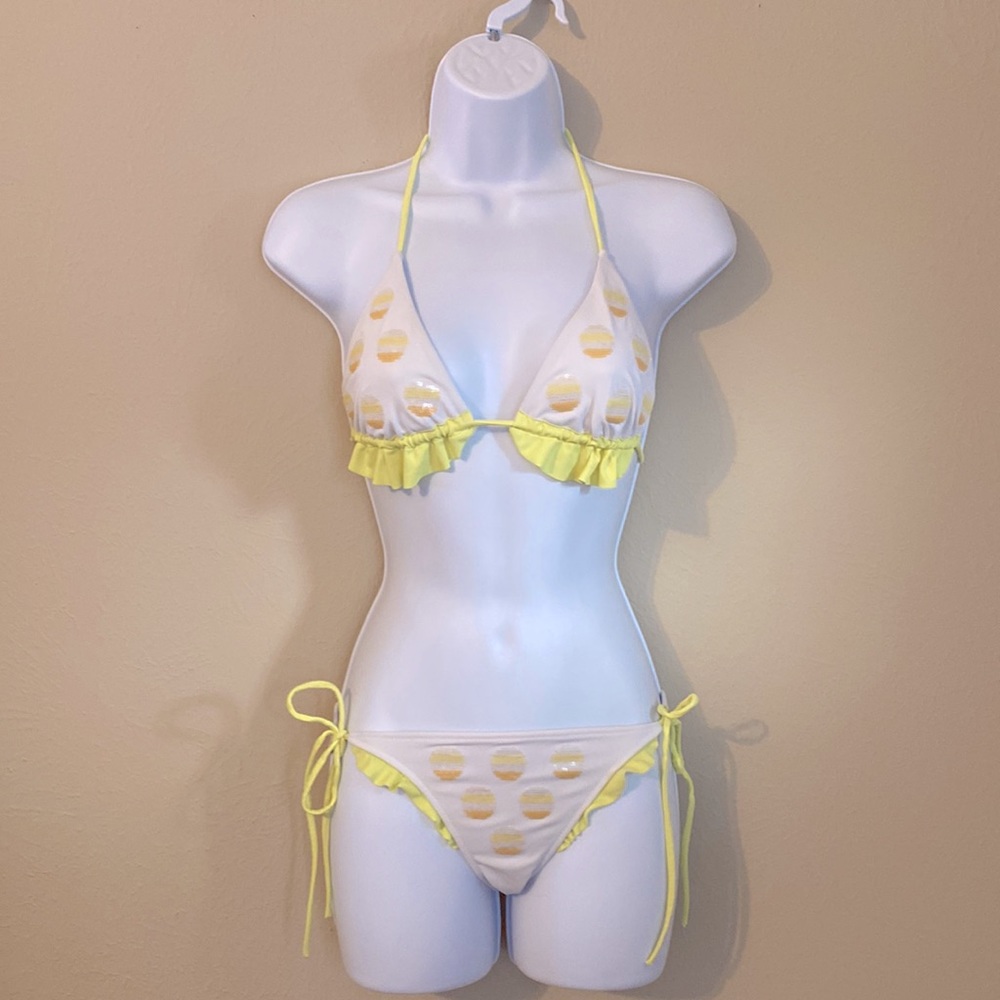 VS tiny bikini